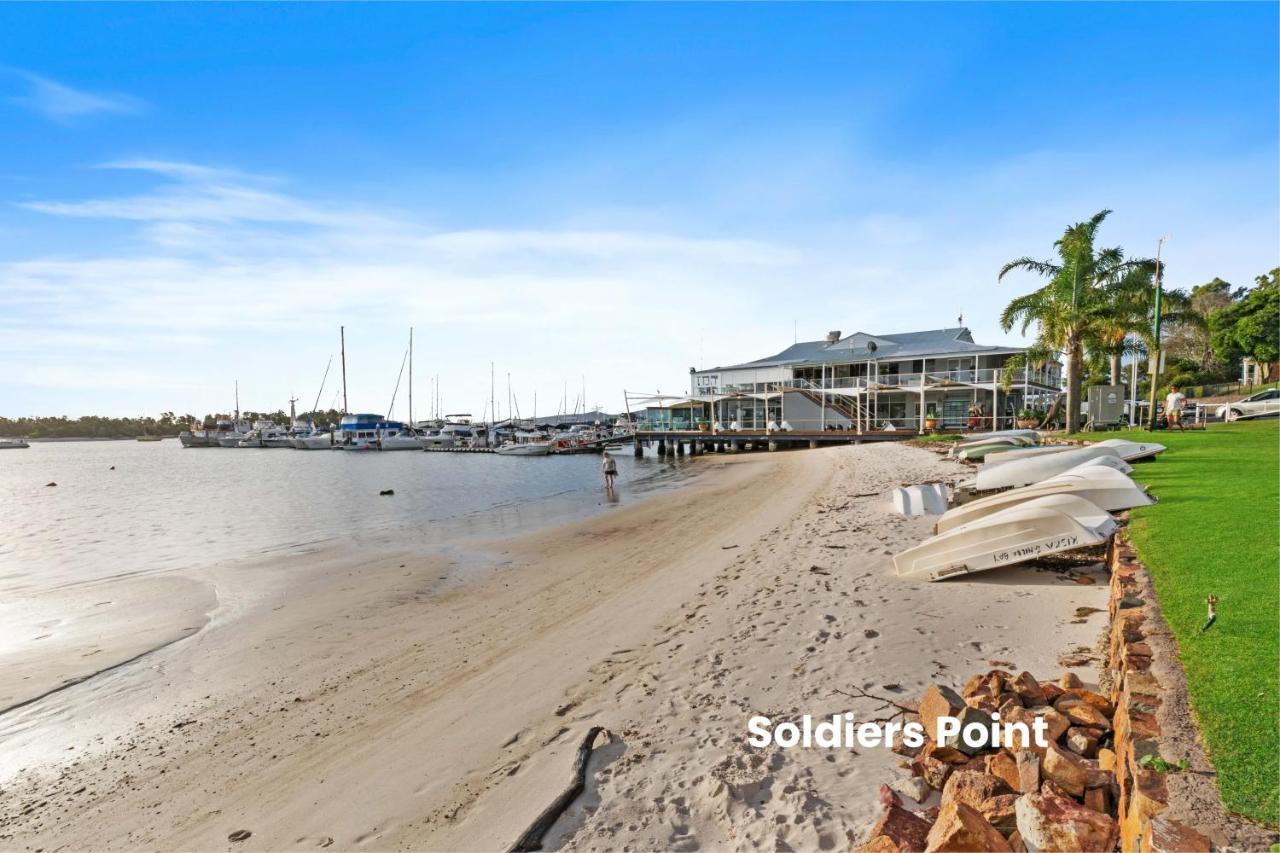 The Oasis At One Mile Beach Aparthotel Nelson Bay Exterior foto